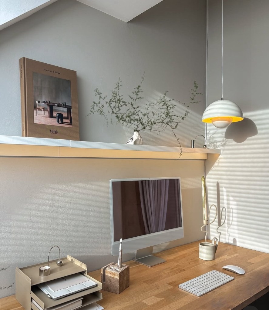 How to build a side hustle, how to make money online, how to start a business in 2025, how to become a successful business owner, entrepreneurship tips for beginners, how to become successful 